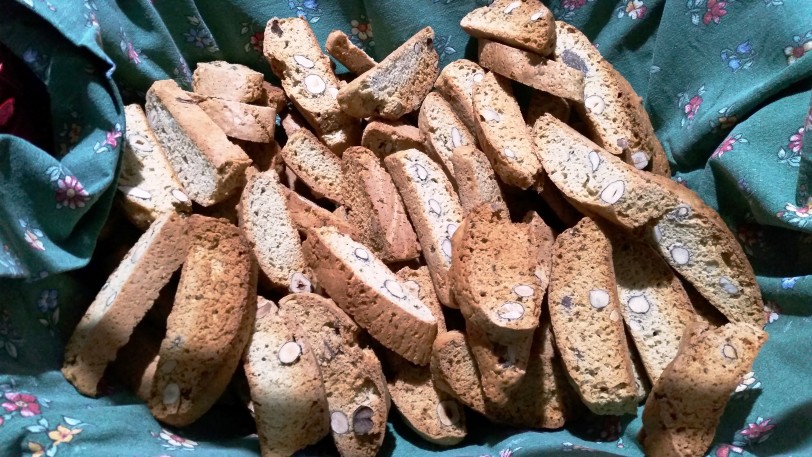 Lazio:Castelli romani: biscotti alle nocciole